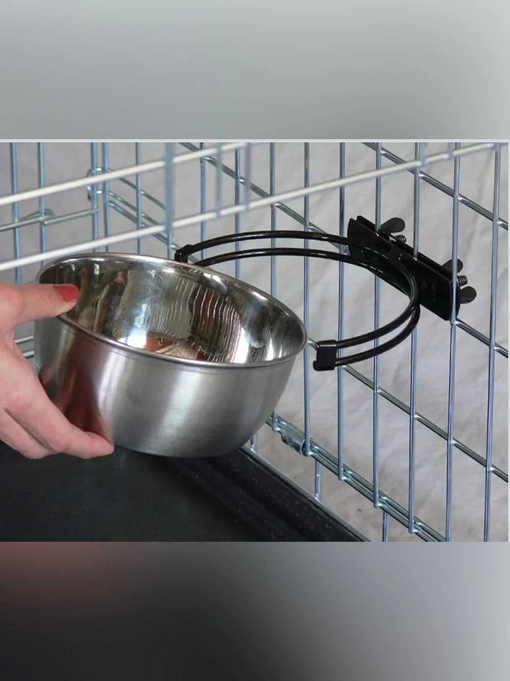 Snap'y Fit Stainless Steel Water & Feed Bowl - For Dogs or Cats. Silver NEW
